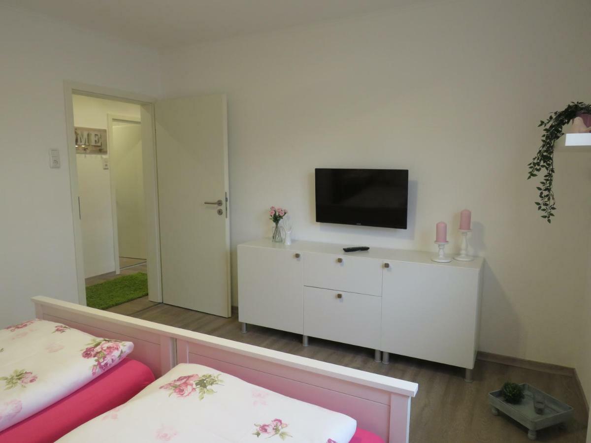 Daisys Ferienwohnung 68 Вильгельмсхафен Экстерьер фото